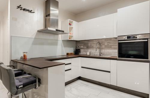 Quartiere XXII Collatino Apartment | Tiburtina House - Moderno Bilocale Green, 4 pax