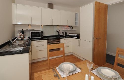 Westleigh Apartment | Tidal Bay
