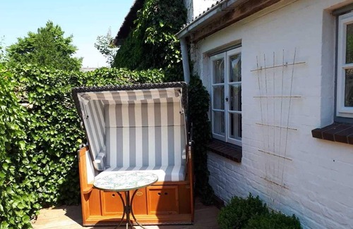 Midlum Apartment | Tide House - Tide House