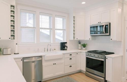 Seabrook House | Tidewater Cottage by Seabrook Hospitality