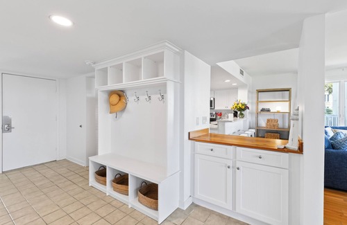 Isle of Palms Villa | Tidewater H104 - Beach Walkout! Ocean! Pool!