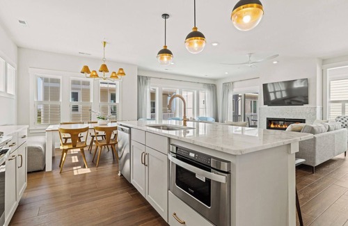 Kill Devil Hills House | Tidewater Tranquility 4 Bedroom with Private Pool!