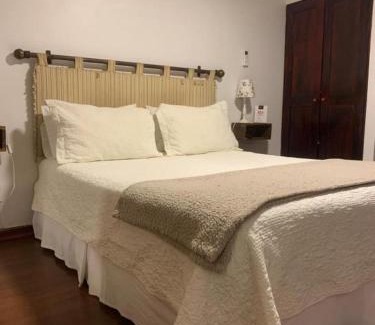 Santa Cruz Hotel | Tierra y Vino al lado del casino y museo tu mejor opción