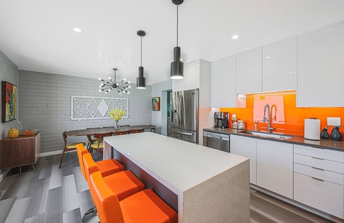 Paradise Valley Village House | Tiki Velo - Cool Retro House with Heated Pool