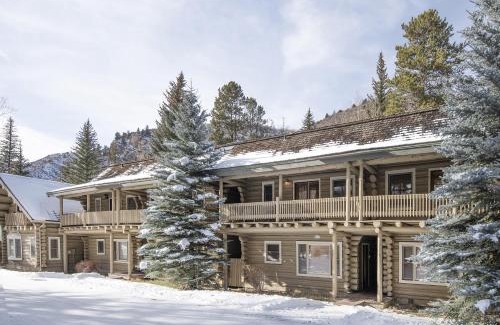 Timbercreek Lodges House | Timbercreek #8B Condo