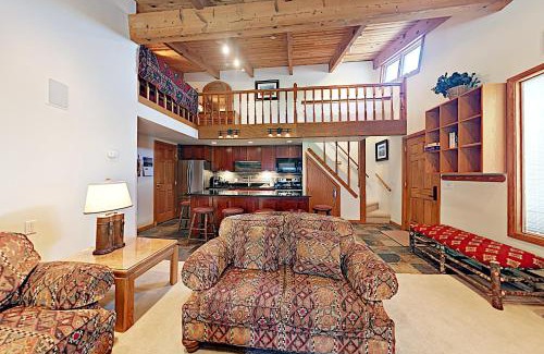 Snowmass Village House | Timberline Condominiums 2 Bedroom plus Loft 3 Bath Deluxe Unit B3H