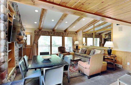 Snowmass Village House | Timberline Condominiums 2 Bedroom plus Loft 3 Bath Deluxe Unit C3H