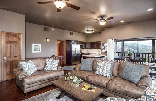 Ruidoso Cabin | Timberline Hideaway | Pet Friendly, Amazing Views!