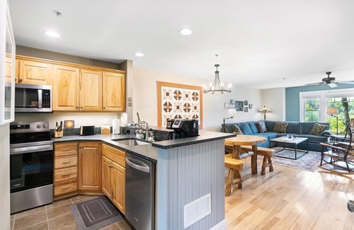 Foscoe Condo | Timbers F- 2: Mountain Condo, Echota Gated Resort, Indoor/Outdoor Pools and Hot Tub, Fitness Area.