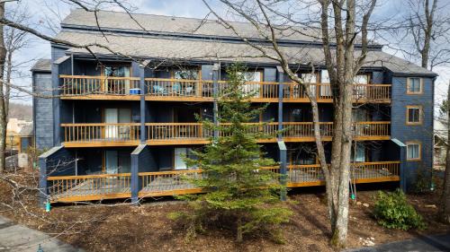 Wintergreen House | Timbers Studio 08 with Wintergreen Advantage
