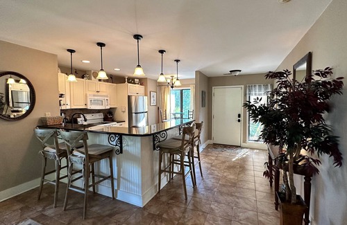 Palmetto Dunes Condo | Time to cool down with these falls savings.pick your beach stay today!