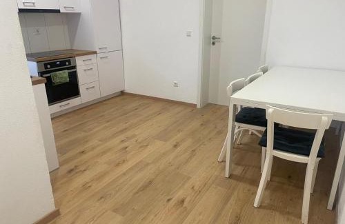Ludwigsburg-Sud Apartment | Timeless: 4 Zimmer Apartment Ludwigsburg