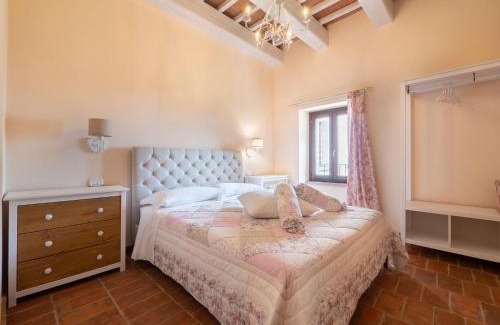 Mombaroccio House | Timeless Charm and Modern Comfort