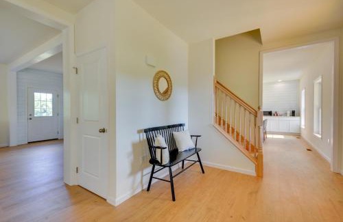 Vesta House | Timeless Hillsville Farmhouse Blue Ridge Parkway!