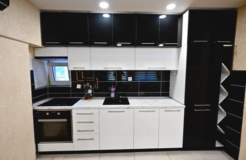 Uzice Apartment | Tina
