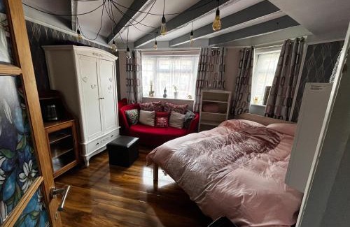 Hall Green House | Tinky's Residence