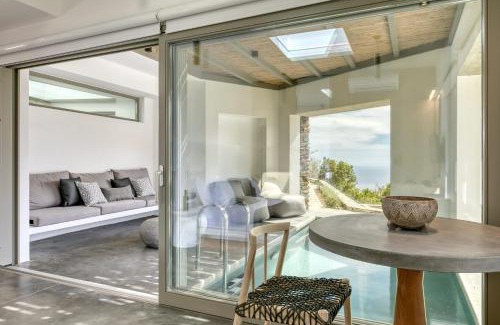 Tinos Town Hotel | Tinos Dove Suites