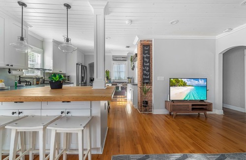 Fairvilla House | Tiny Home - 3 MI to Downtown & Winter Park