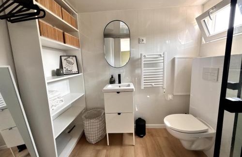 Saint-Sylvain-d'Anjou Apartment | Tiny House cosy