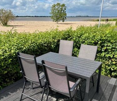 Hagen im Bremischen Apartment | Tiny House direkt am Weserstrand