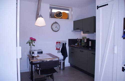 Oudeslius House | Tiny House Holland, venturing out, biking, hiking close to beach and dunes!