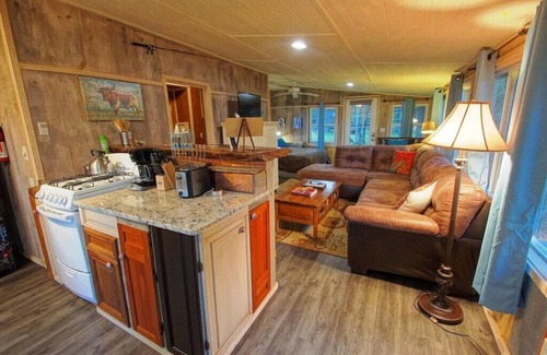 Banner Elk Apartment | Tiny House in the Trees with Fire Pit/Foscoe/No damage from Helene!