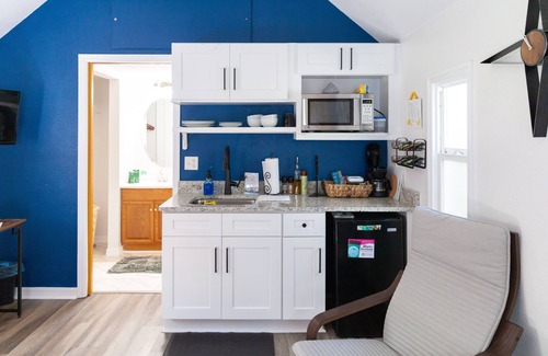 Sanford House | Tiny house near Downtown Sanford