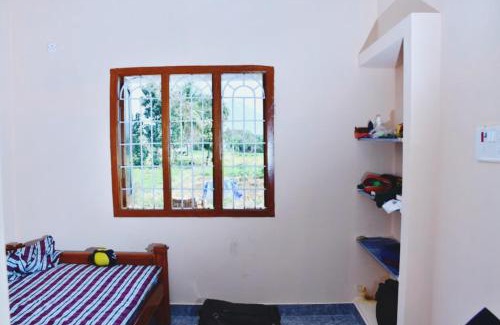 Tiruvannamalai House | Tiru Arunachala Retreat House