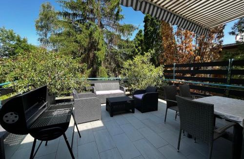 Hajduszoboszlo House | Tisch Vendégház