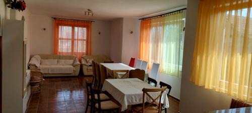 Tiszafured House | Tisza-Tavi Apartmanok
