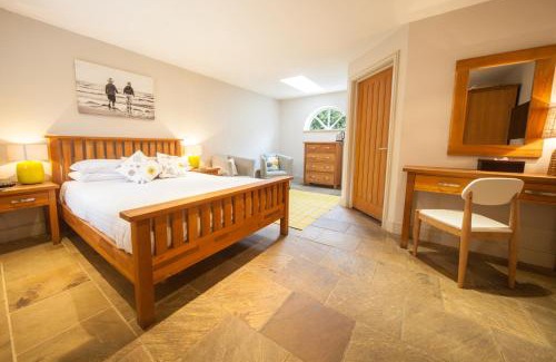 Titchwell Hotel | Titchwell Manor Hotel