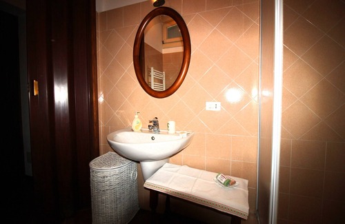 Miasino Apartment | To complete