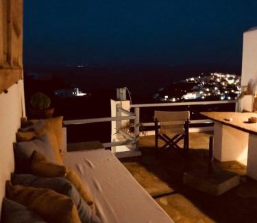 Sifnos Apartment | To Maro