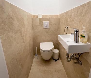 Weissensee Apartment | Tolle zentrale Stadtwohnung in Berlin-Weißensee-Prenzlauer Berg