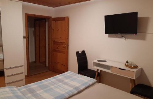 Uerzig House | Tolles Ferienhaus An Der Mosel Für 10 Personen