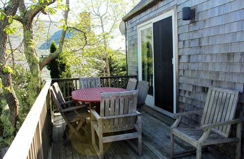 Tom Nevers House | Tom Nevers-Family neighborhood