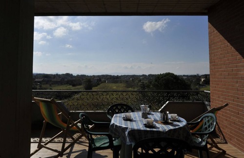 Tuoro sul Trasimeno Apartment | Tommaso 2 Sopra - Two Bedroom Apartment, Sleeps 4