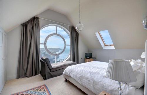 Porthtowan House | Tonga