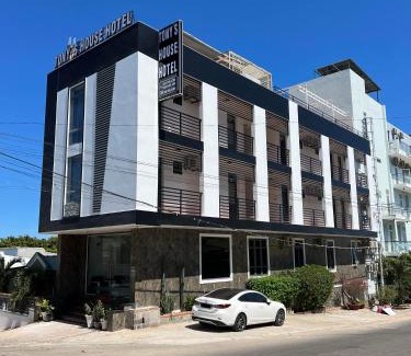 Central Mui Ne Beach Hotel | Tony's House Hotel Mũi Né
