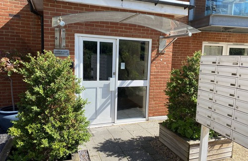 Ipswich Apartment | Toothbrush Apartments - 2 Bed 1 Bath - Ipswich Nr Train - Centrum Court