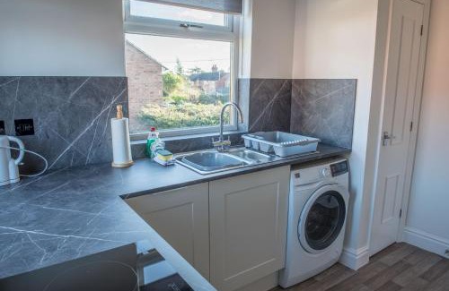 Ipswich Apartment | Toothbrush Apartments - Ipswich East - Cauldwell Ave