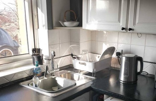 Tooting Apartment | Tooting Towers - Single Room
