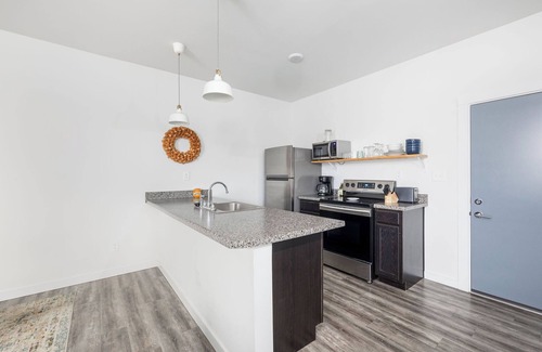 Clarksville Apartment | Top Floor Apartment Downtown Clarksville