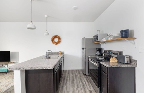 Clarksville Apartment | Top Floor Apartment Downtown Clarksville
