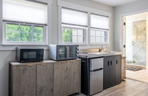 Atlanta Apartment | Top Floor - Atlanta Beltline Adjacent Apartment