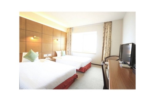 Naha City Centre Hotel | Top floor superior twin room nonsmoking breakfast included/Naha Okinawa