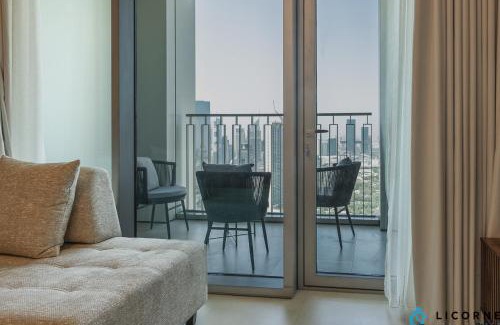 Za'abeel 2 Apartment | Top Floor Urban Oasis Steps from Dubai Mall - 1BR Apartment in Downtown Views ll, Tower 1