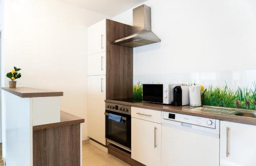 Sudostviertel Apartment | TOP! Gemütliches Studio-Apartment zentral, WLAN, Küche