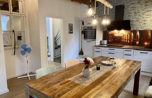 Mainz-Bingen Apartment | Topp Gedämmte Dachgeschosswohnung, Komfortabel u. Gemütlich