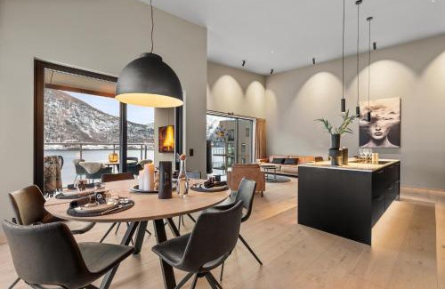 Sogndal Apartment | Toppleilighet på bryggen i Sogndal med fantastisk utsikt